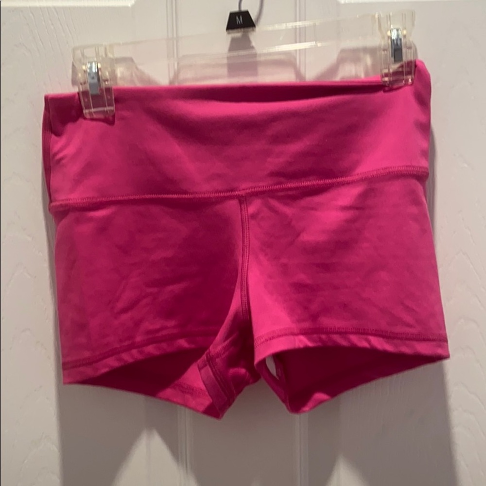 FLEO Spandex Shorts